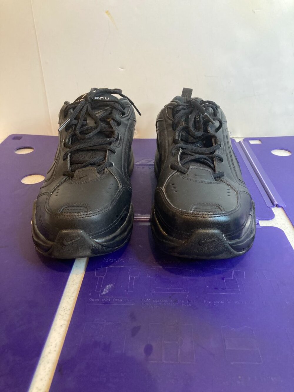 NIKE AIR MONARCH IV 4E MENS SIZE 11.5W